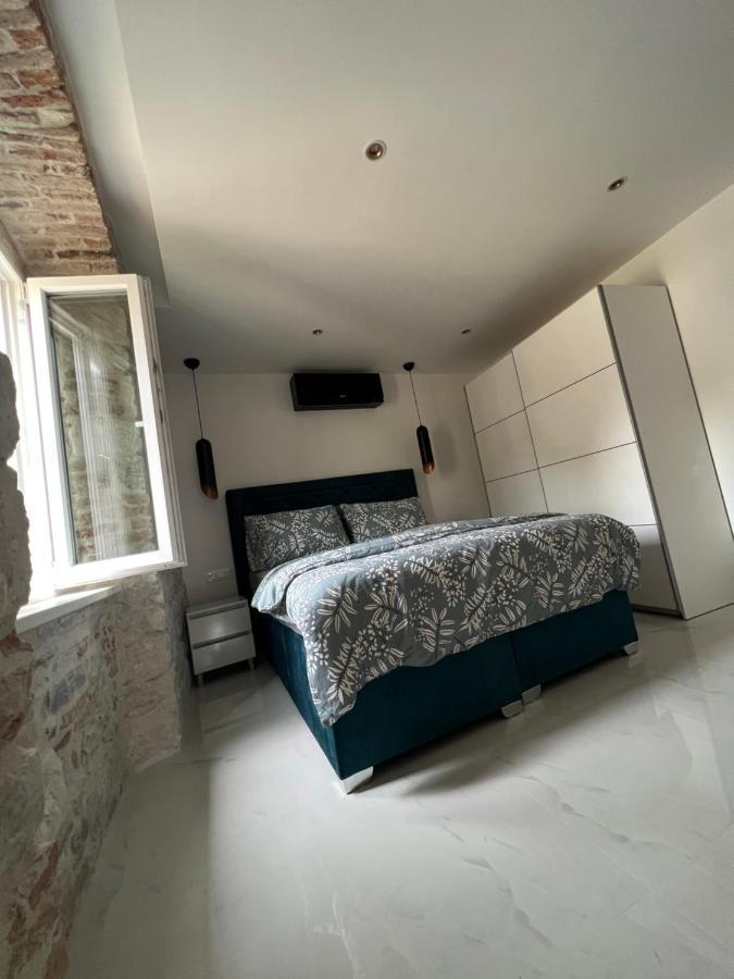 Madonna Apartment Split Exterior photo